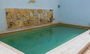 CASA EN VENTA UBICADA EN LAS PLAYAS DE CHICXULUB PUERTO.