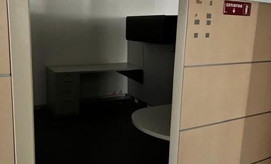 Renta oficina de 408 m² acondicionada en  Santa María, Monterrey