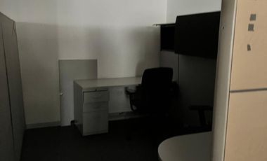 Renta oficina de 408 m² acondicionada en  Santa María, Monterrey