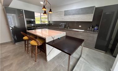 Casa campestre en condominio para la venta en Cerritos, Pereira!!!