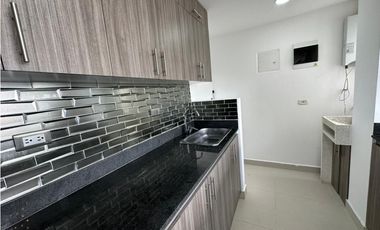 Alquilo apartamento penthouse 2 habit. ubicado en Rionero