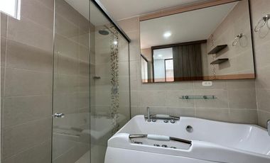 Alquilo apartamento penthouse 2 habit. ubicado en Rionero