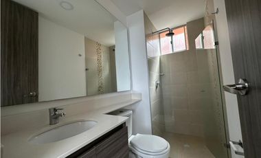 Alquilo apartamento penthouse 2 habit. ubicado en Rionero