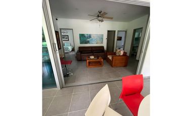CASA FINCA ENTRE SAN JERÓNIMO Y SANTA FE DE ANTIOQUIA