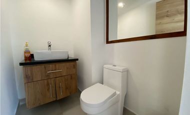 VENDEMOS APARTAMENTO PENTHOUSE DUPLEX POBLADO SECTOR CC. SANTAFE