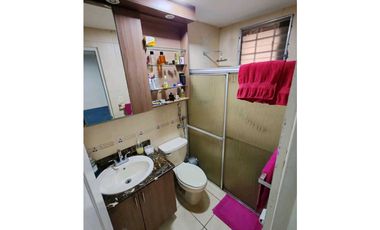 VENDO CASA EN BRISAS DEL GOLF