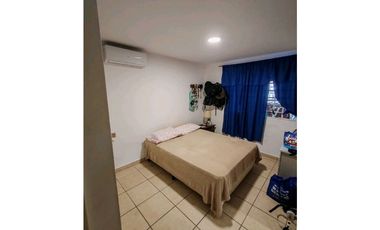 VENDO CASA EN BRISAS DEL GOLF