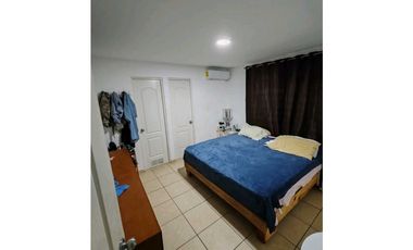 VENDO CASA EN BRISAS DEL GOLF