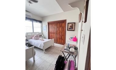 Gran Espacio para Grandes Momentos Casa de 700 m²  betania los angeles