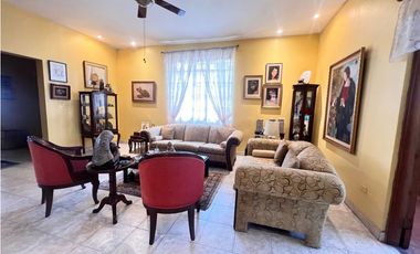 Gran Espacio para Grandes Momentos Casa de 700 m²  betania los angeles