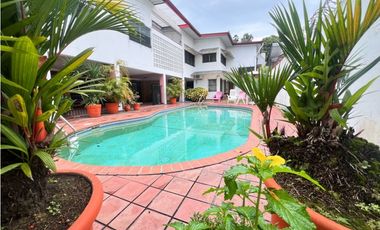 Gran Espacio para Grandes Momentos Casa de 700 m²  betania los angeles