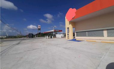 ALQUILO LOCAL ARRAIJAN EN LA AUTOPISTA AL LADO DE TEXACO