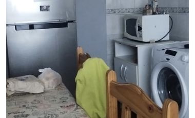 VENTA - CASA 3 DORMITORIOS - ARGÜELLO NORTE