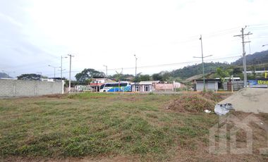 VENTA DE TERRENO URBANIZADO  EN SANTA ANA