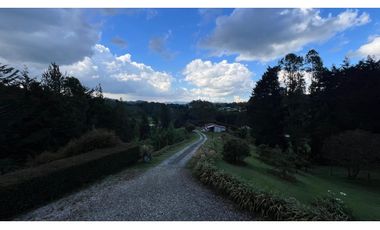 Alquiler casa campestre en La Ceja – Amoblada o sin amoblar