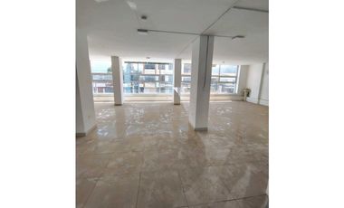 Local comercial de renta sector Tumbaco