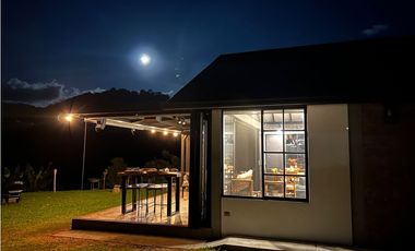 Casa campestre en condominio para la venta en la Florida, Pereira!!!