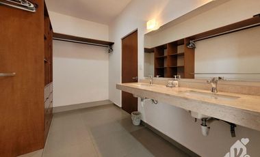 VENTA CASA CON ALBERCA PRIVADA PLAYA DEL CARMEN