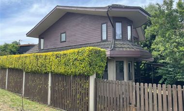 Casa en Arriendo en pedro de valdivia 300