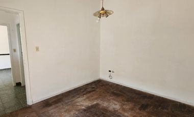 Departamento Tipo Casa en alquiler en Caseros
