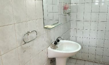 Departamento Tipo Casa en alquiler en Caseros