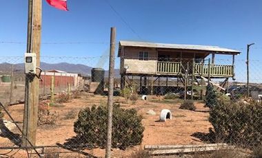 Venta de terreno con cabaña Guanaqueros Coquimbo