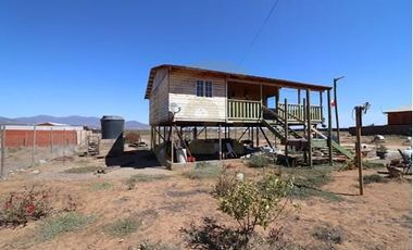 Venta de terreno con cabaña Guanaqueros Coquimbo