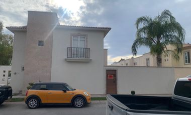 CASA EN VENTA COL SENDEROS TORREON COAH