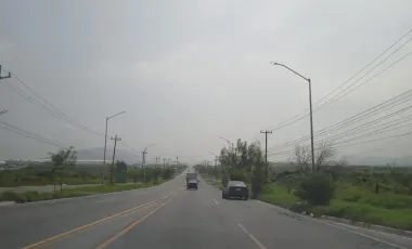 Terreno en venta en García Centro, García, Nuevo León