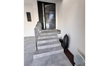 Copia de Casa en venta en Mirador Residencial Cumbres en Garcia