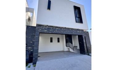 Copia de Casa en venta en Mirador Residencial Cumbres en Garcia