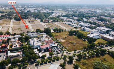 Venta de Amplio Terreno en el Fraccionamiento el Volantín en Colima Capital