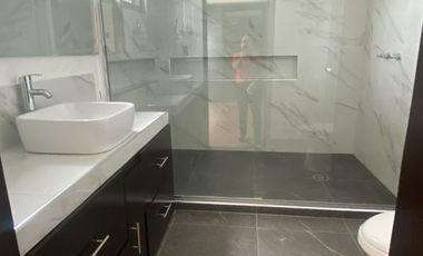 Venta casa remodelada en Estrella del Sur, Angelópolis