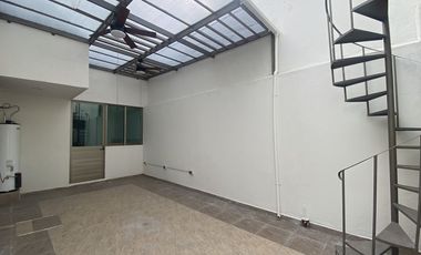 Venta casa remodelada en Estrella del Sur, Angelópolis