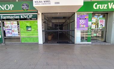 Oficina en Arriendo en Av. Apoquindo frente a Municipalidad e Las Condes