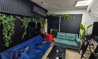 Oficina en Arriendo en Av. Apoquindo frente a Municipalidad e Las Condes
