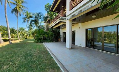 Large Golf Condo in Hua Hin at Palm Hills Golf Resort
