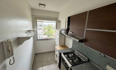 VENTA de 2 Ambientes, Balcón Frente, Impecable estado!