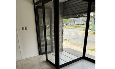 ¡Local Comercial  Médicos, otros!