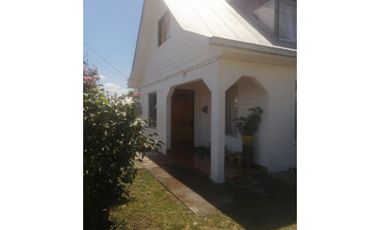 VENTA CASA PARRAL |URETA BRAVO PROPIEDADES|