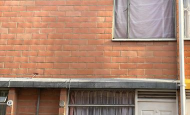 Se vende Casa de 3 niveles en conjunto privado,Porvenir