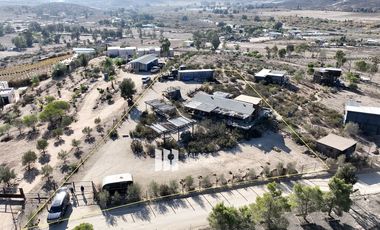 2500 m2  con CASA EN VALLE DE GUADALUPE