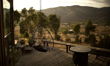 2500 m2  CON CABAÑA EQUIPADA EN VALLE DE GUADALUPE