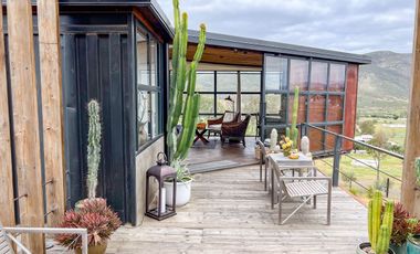 2500 m2  CON CABAÑA EQUIPADA EN VALLE DE GUADALUPE
