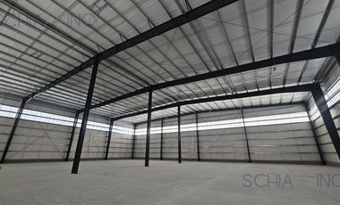 Nave Industrial en Aqluiler 1400 m2 PITEC 2 Fcio Varela