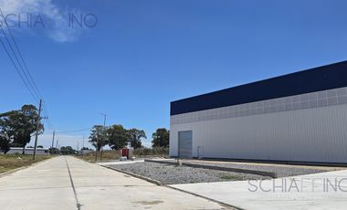 Nave Industrial en Aqluiler 1400 m2 PITEC 2 Fcio Varela
