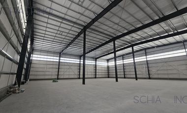 Nave Industrial en Aqluiler 1400 m2 PITEC 2 Fcio Varela