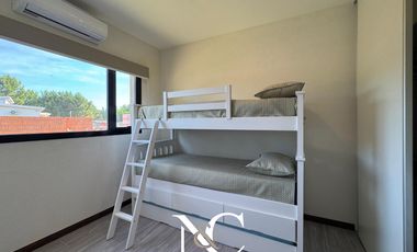 Casa en venta en Costa Esmeralda 5 amb.