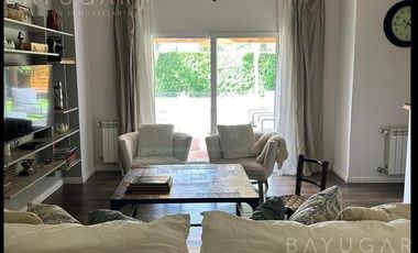 Alquiler Temporal - Casa en Barrio Palmares de Pilar - Pilar