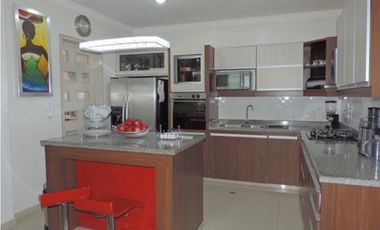 EN ARRIENDO CASA EN RODADERO RESERVADO
